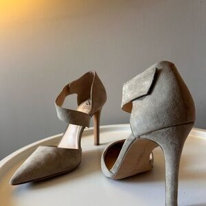 Vince Camuto Slingbacks size 9